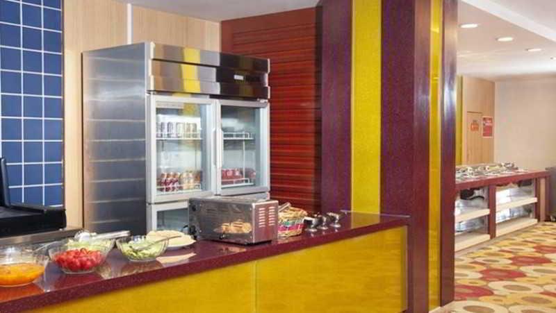 Holiday Inn Express Tianjin Dongli, An Ihg Hotel ภายนอก รูปภาพ